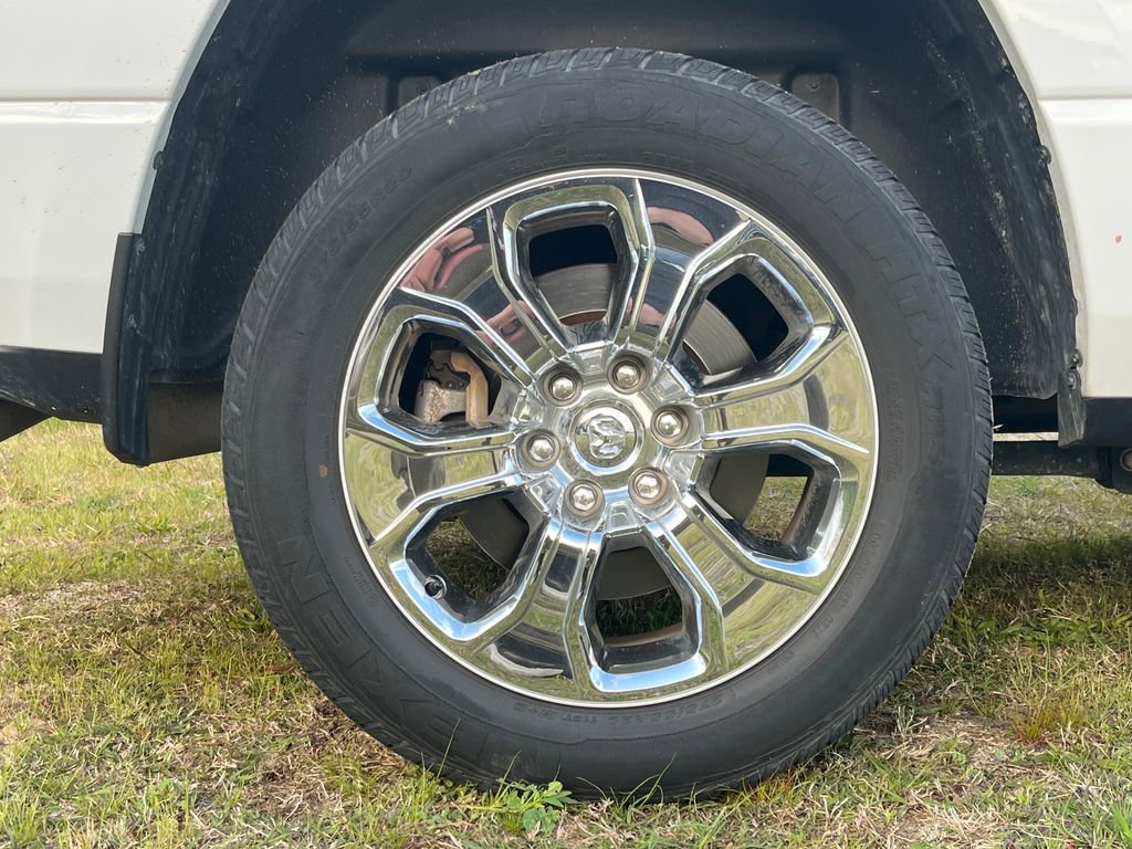 Used 2022 RAM 1500 Big Horn AWD/4WD image 9