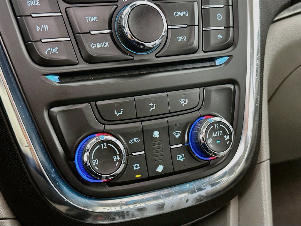 Used 2015 Buick Encore Convenience FWD image 23