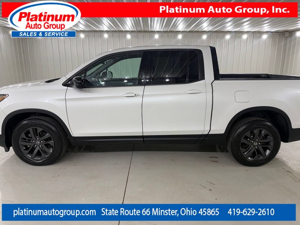 Used 2021 Honda Ridgeline Sport image 2