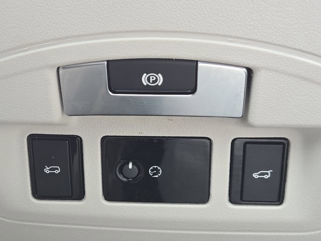 Used 2020 Jaguar I-PACE S image 26