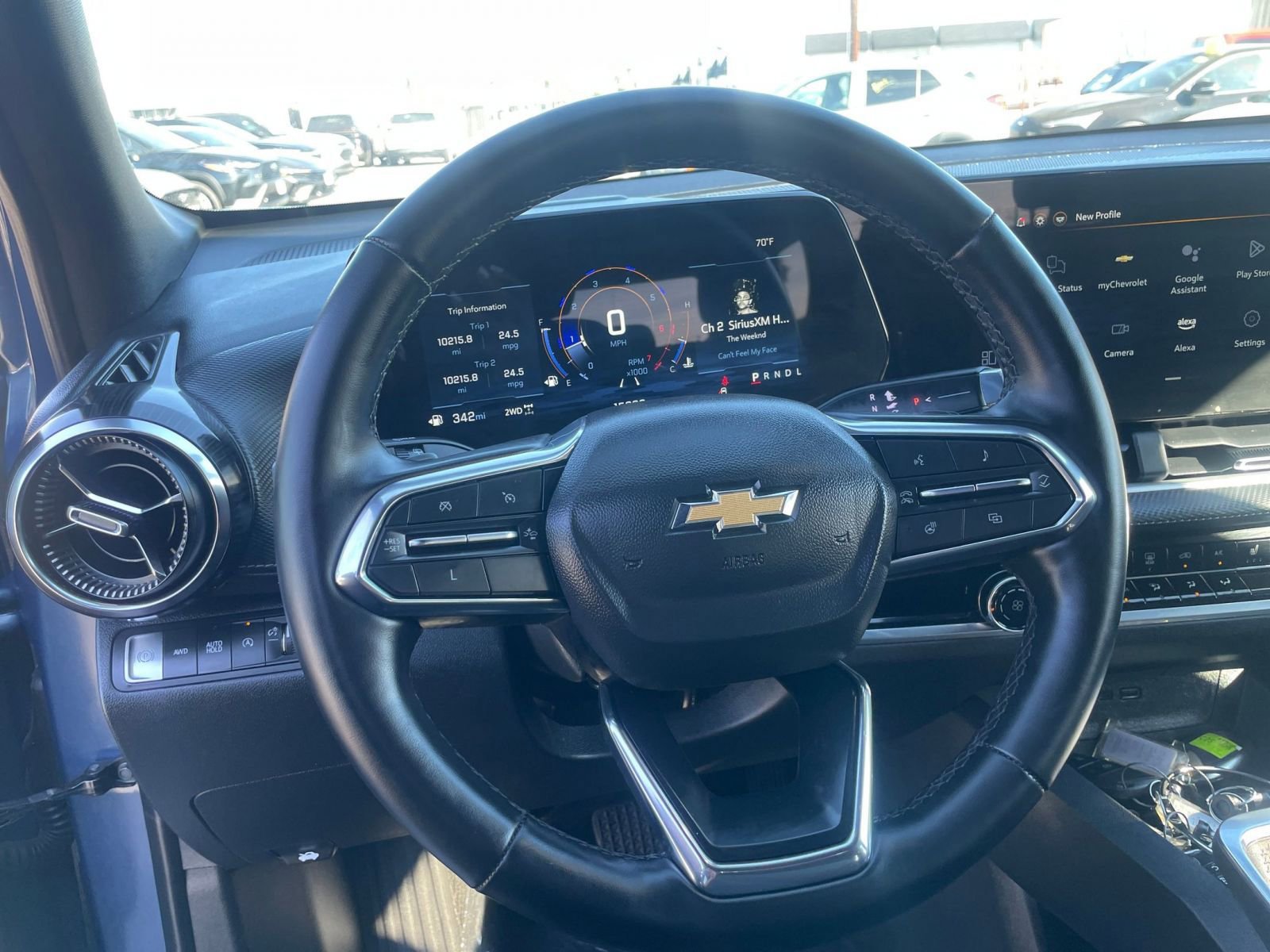 Used 2025 Chevrolet Equinox LT image 28