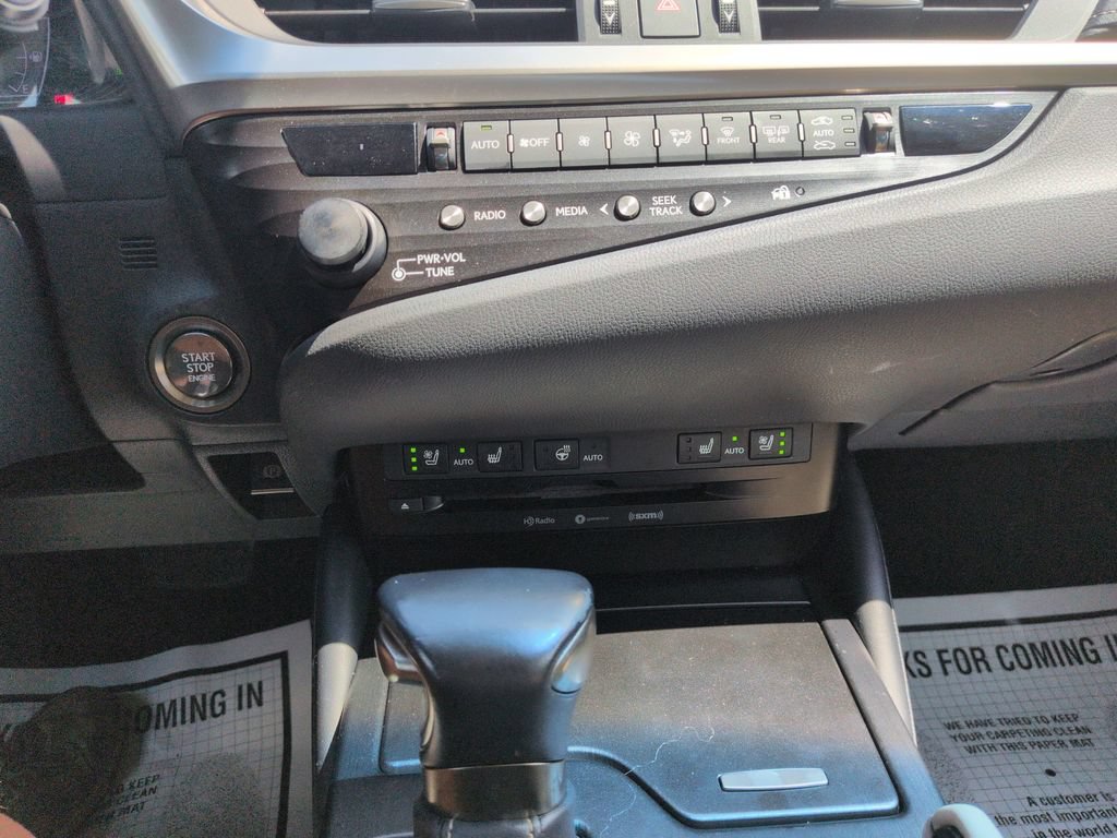 Used 2019 Lexus ES 350 w/ Premium Package FWD image 18