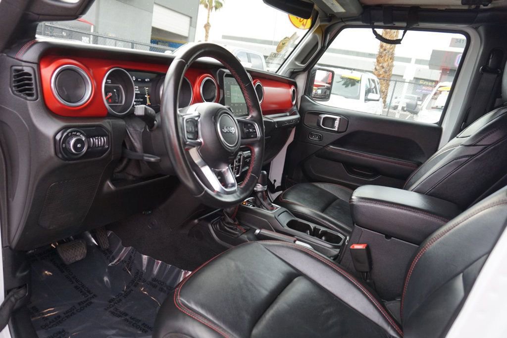 Used 2018 Jeep Wrangler Unlimited Rubicon image 25
