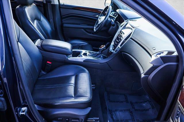 Used 2016 Cadillac SRX Luxury w/ Driver Awareness Package AWD/4WD image 27
