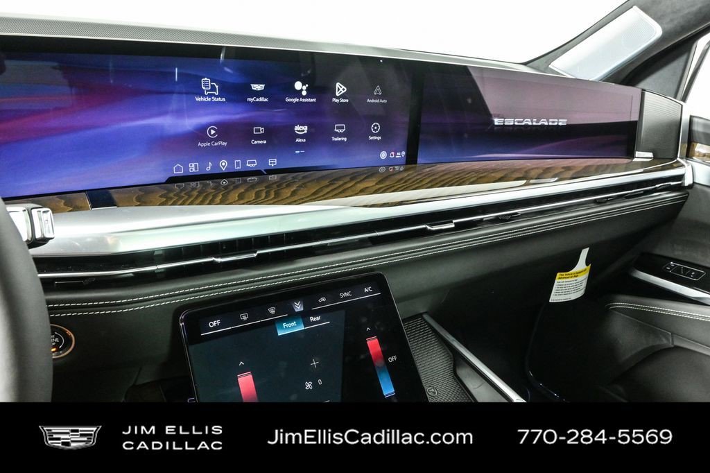 Certified 2025 Cadillac Escalade Sport Platinum w/ LPO, Floor Liner Package image 9