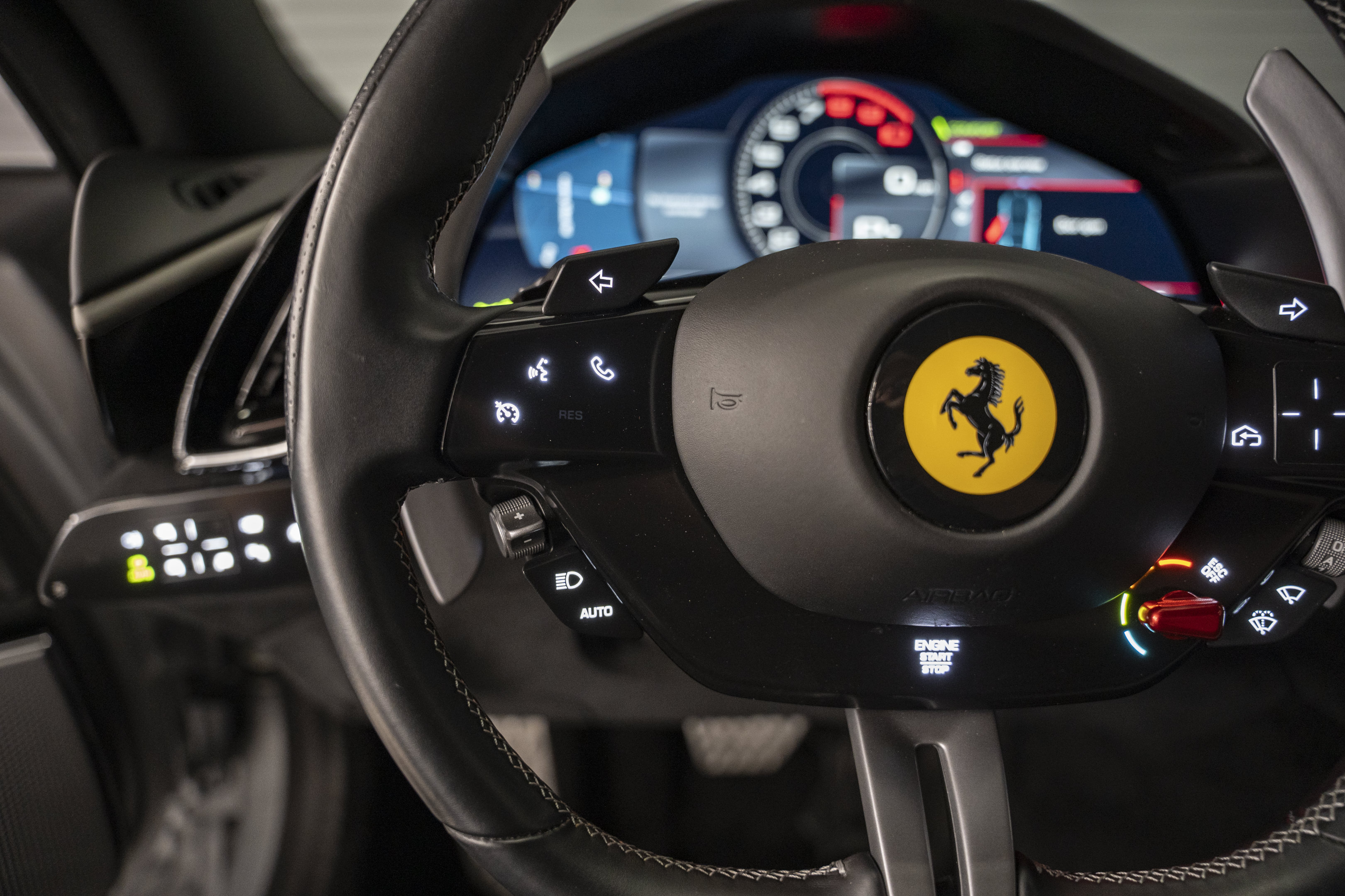 Used 2021 Ferrari Roma RWD image 29