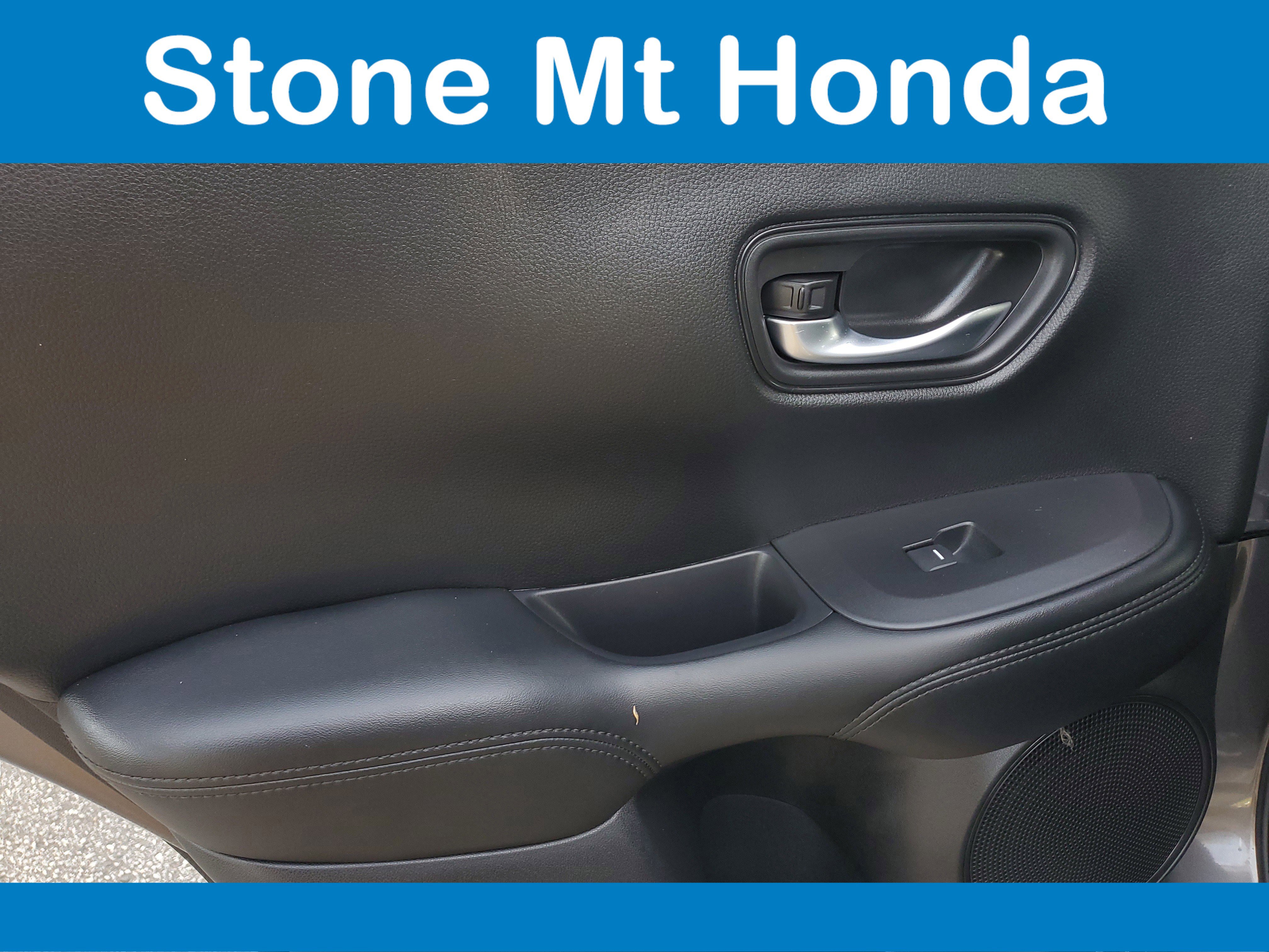 Used 2023 Honda HR-V LX image 12