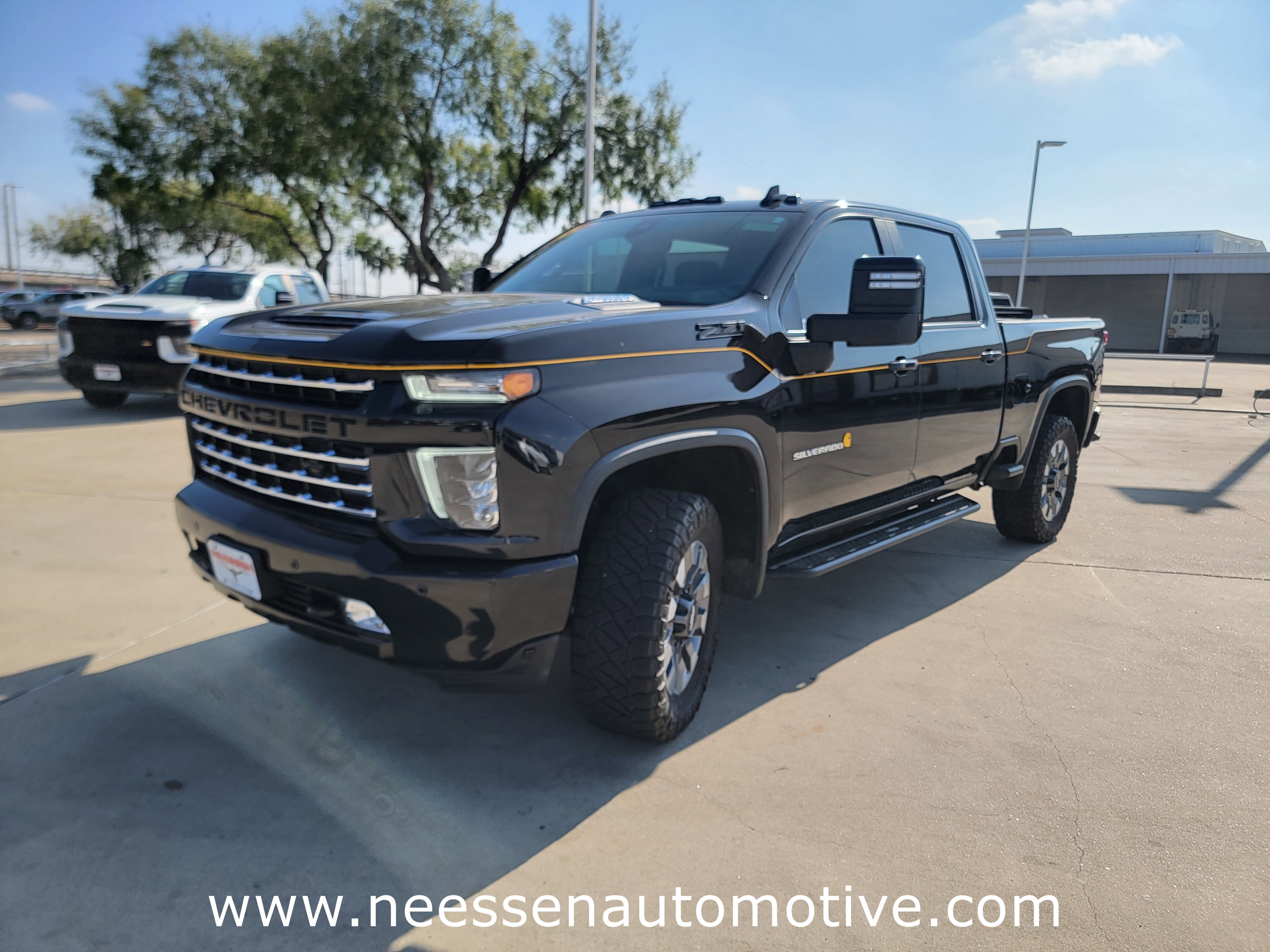 Used 2021 Chevrolet Silverado 2500 LTZ w/ Carhartt Edition image 3