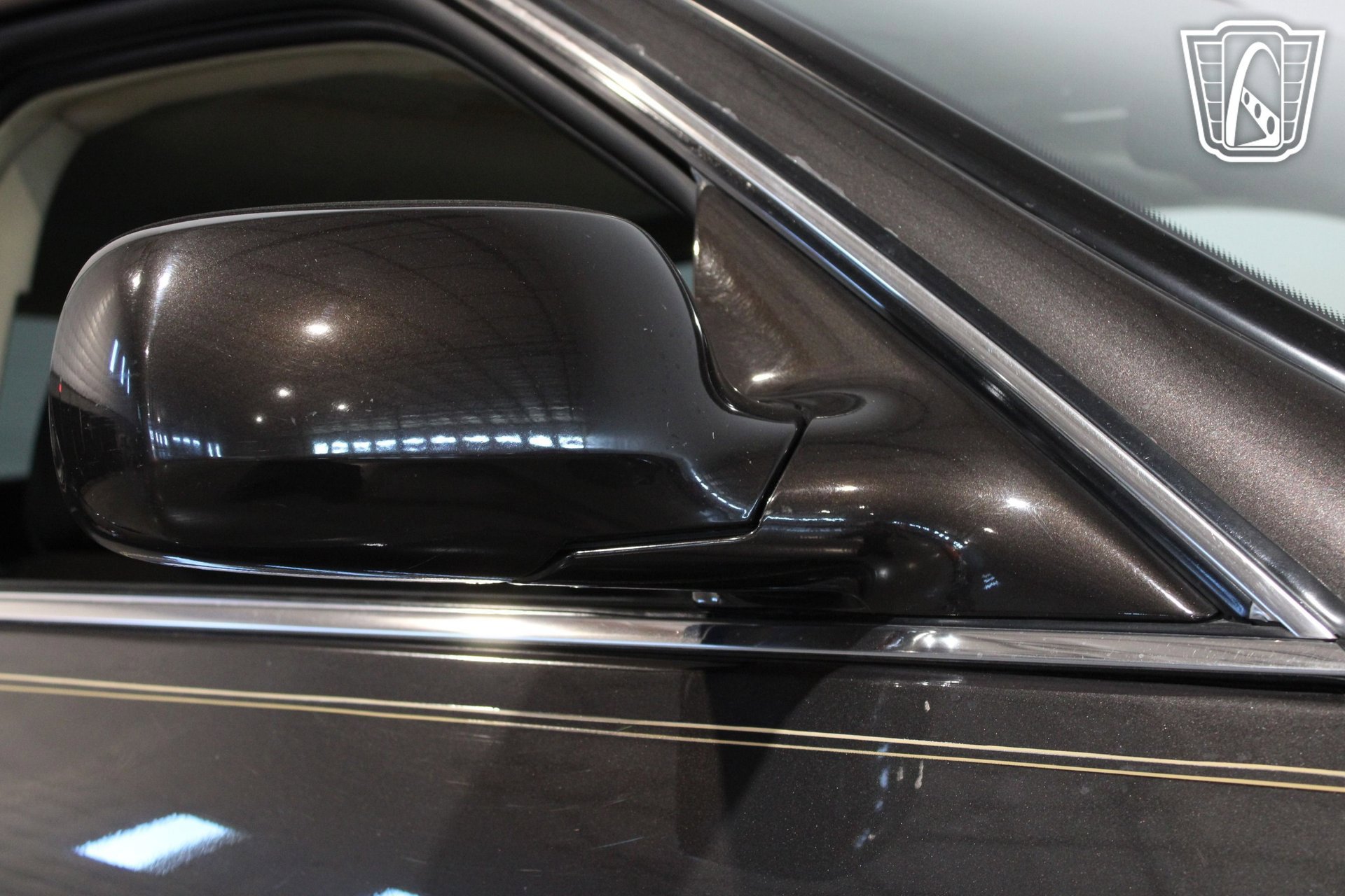 Used 2008 Cadillac DTS Performance w/ Platinum Edition image 26