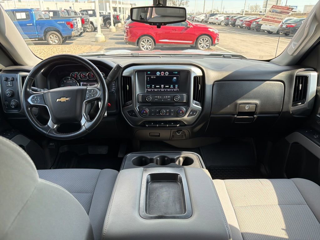Used 2018 Chevrolet Silverado 1500 LT w/ All Star Edition image 15