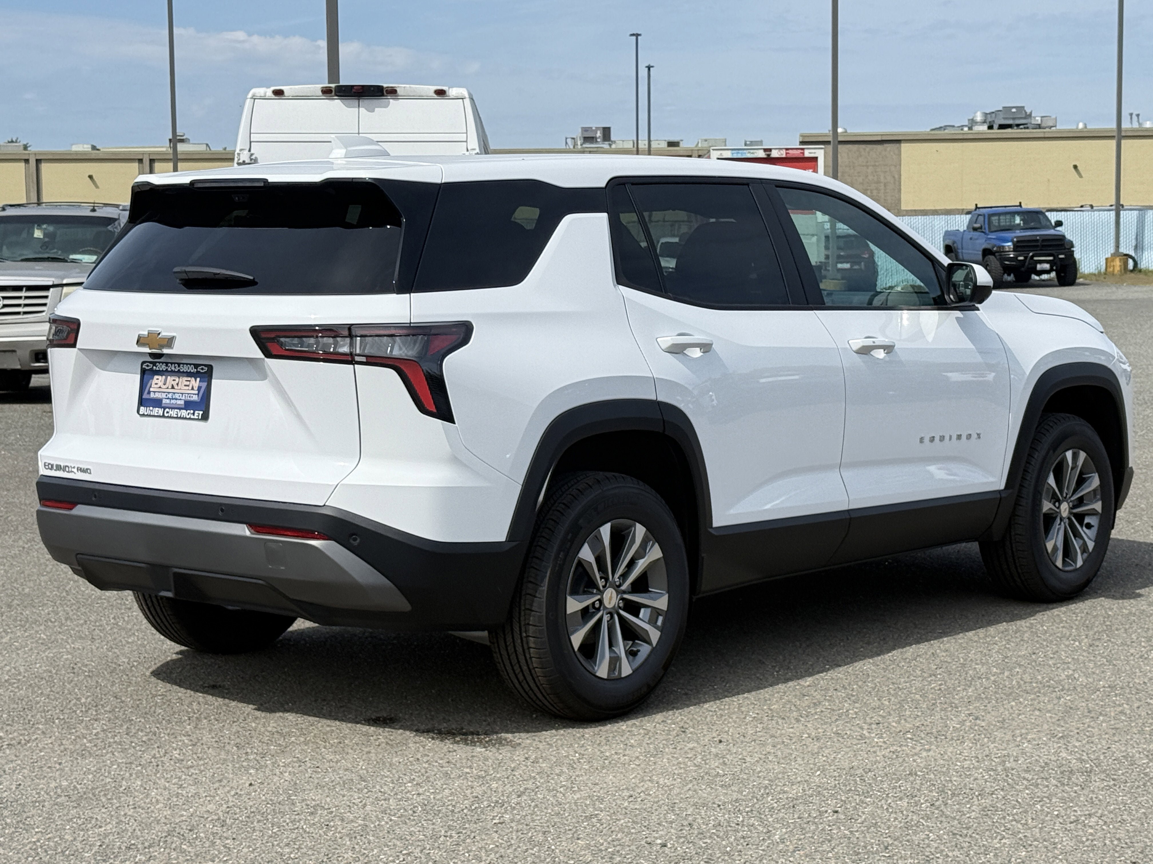 New 2026 Chevrolet Equinox LT AWD/4WD image 5