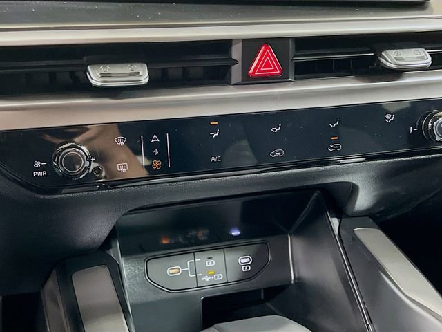 New 2026 Kia Sorento LX image 15