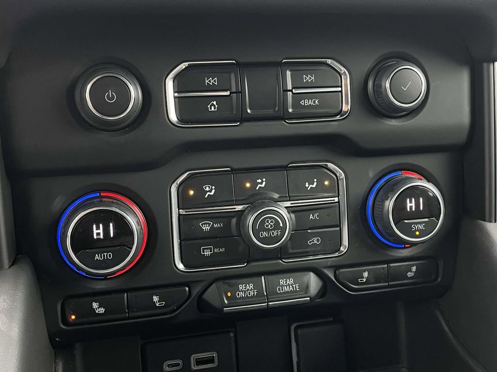 Used 2023 Chevrolet Tahoe LT w/ Luxury Package image 21