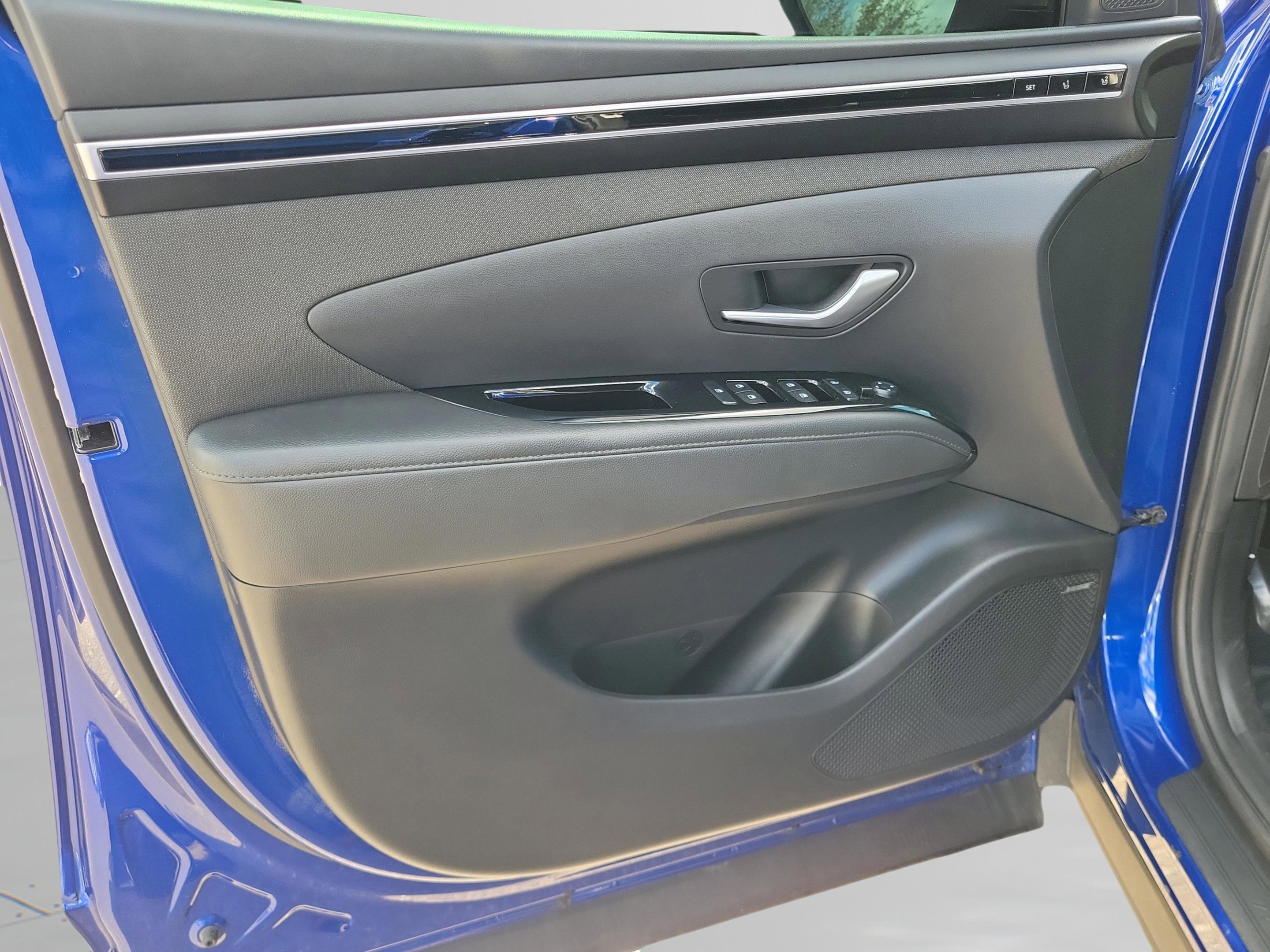 Certified 2022 Hyundai Tucson Limited w/ Cargo Package image 20