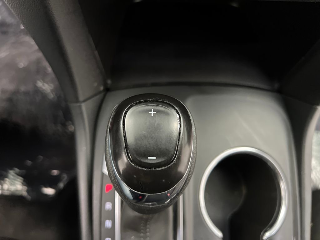 Used 2020 Chevrolet Equinox LT image 45