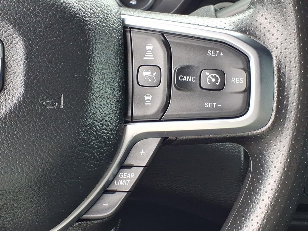 Used 2025 RAM 2500 Tradesman AWD/4WD image 9