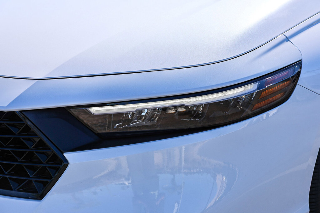 Used 2025 Honda Accord SE image 23