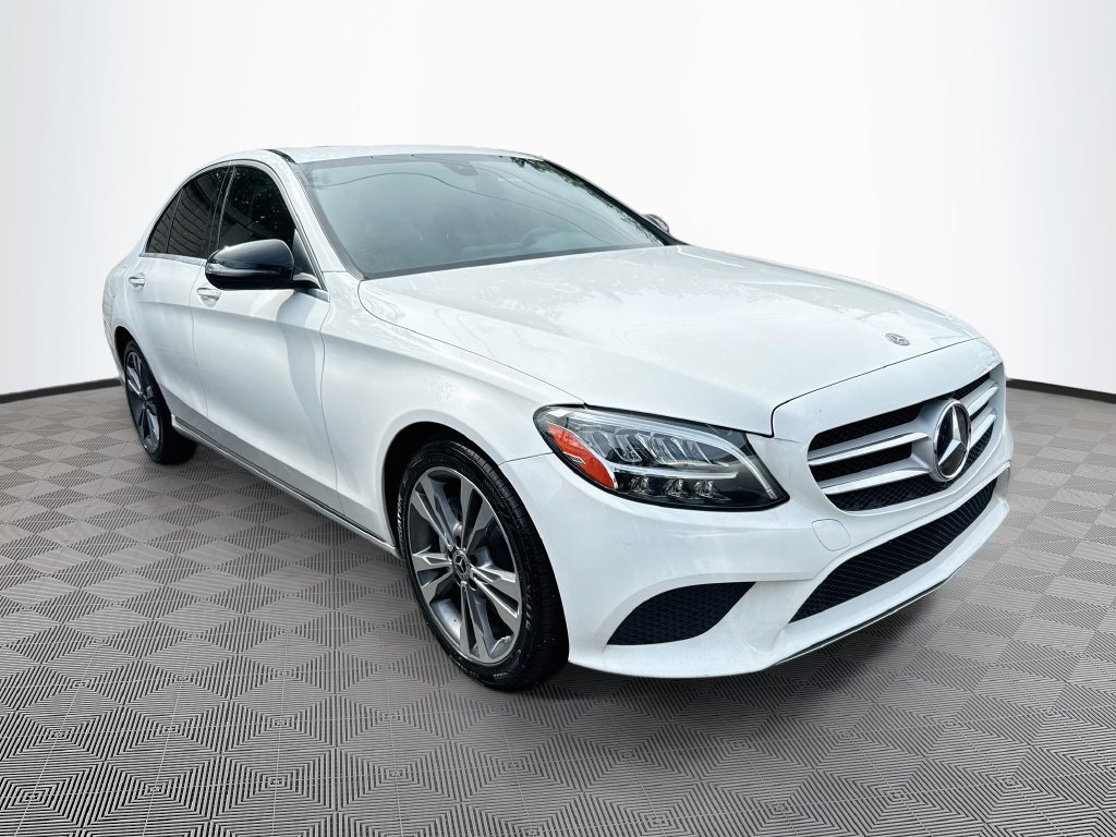 Used 2019 Mercedes-Benz C 300 Sedan w/ Premium Package image 4