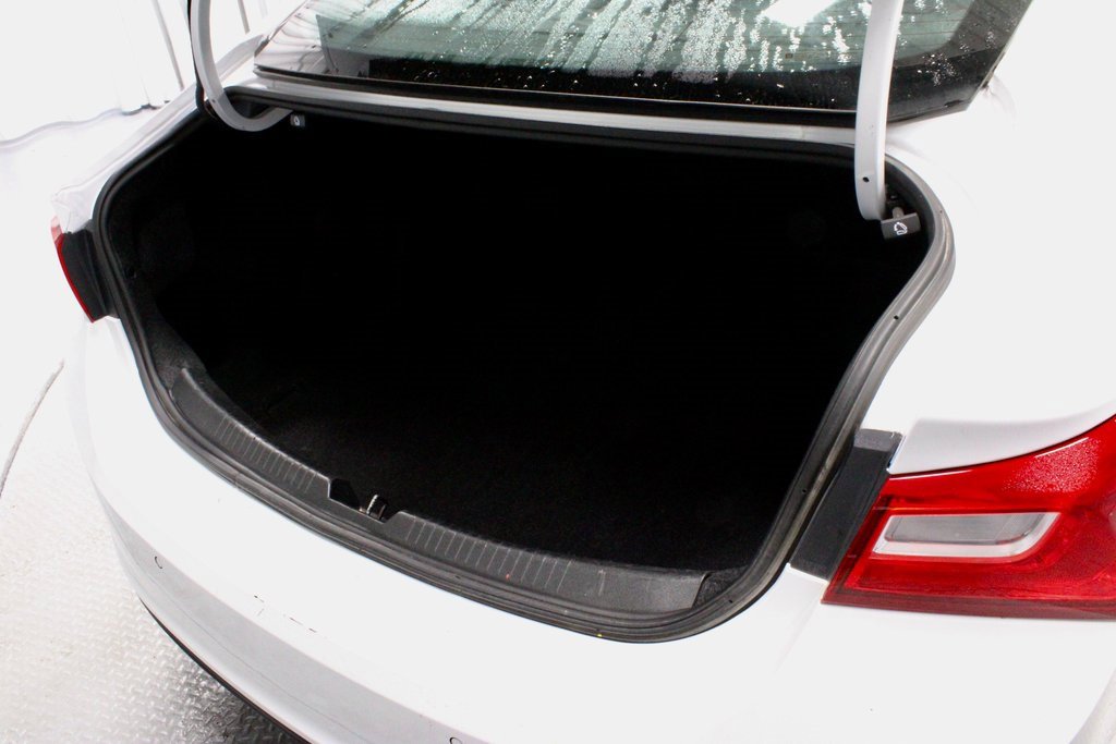 Used 2024 Chevrolet Malibu LT image 14