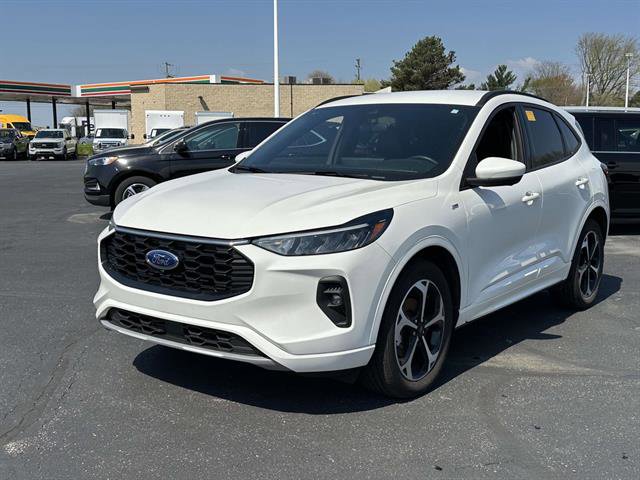 Used 2024 Ford Escape ST-Line Select w/ Tech Pack #2 AWD/4WD image 6