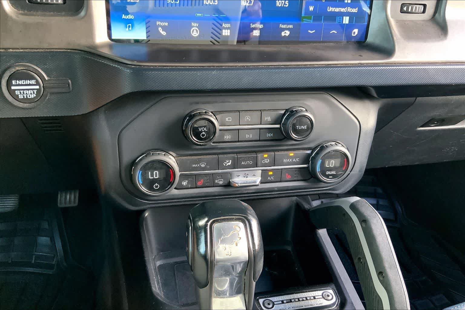 Used 2021 Ford Bronco Outer Banks AWD/4WD image 34