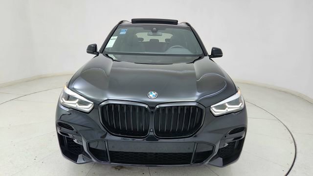 Used 2023 BMW X5 xDrive40i w/ M Sport Package image 2