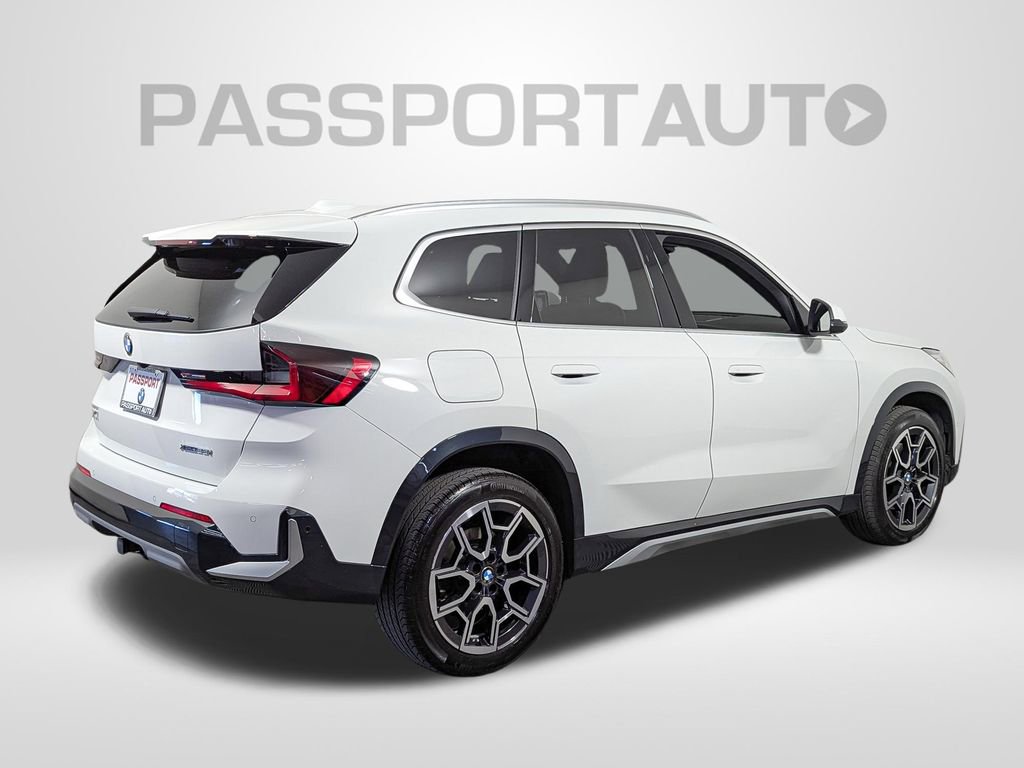 Used 2025 BMW X1 xDrive28i w/ Technology Package AWD/4WD image 7