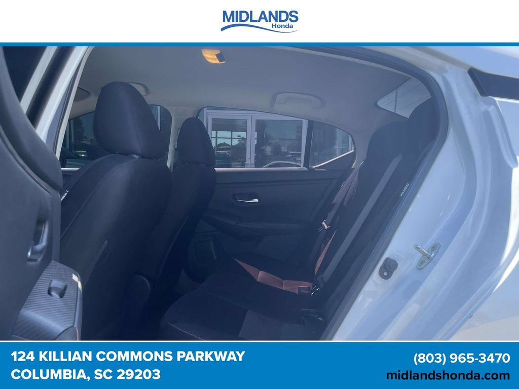 Used 2023 Nissan Sentra SR FWD image 9