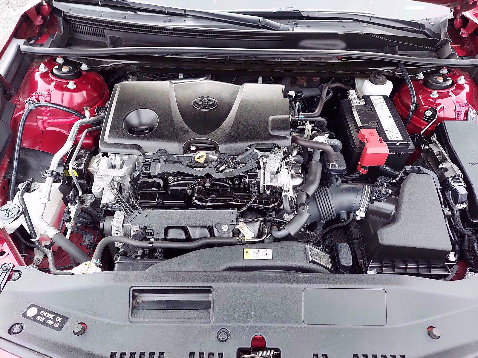 Certified 2019 Toyota Camry LE image 25