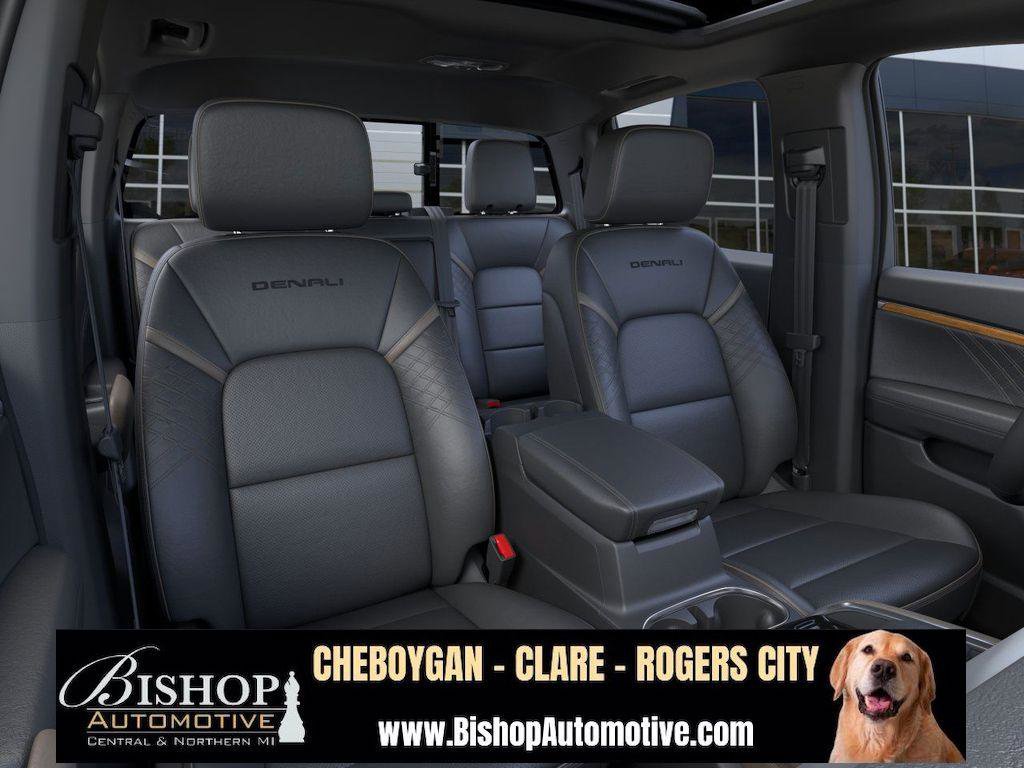 New 2026 GMC Canyon Denali w/ LPO, Denali Black Edition image 19
