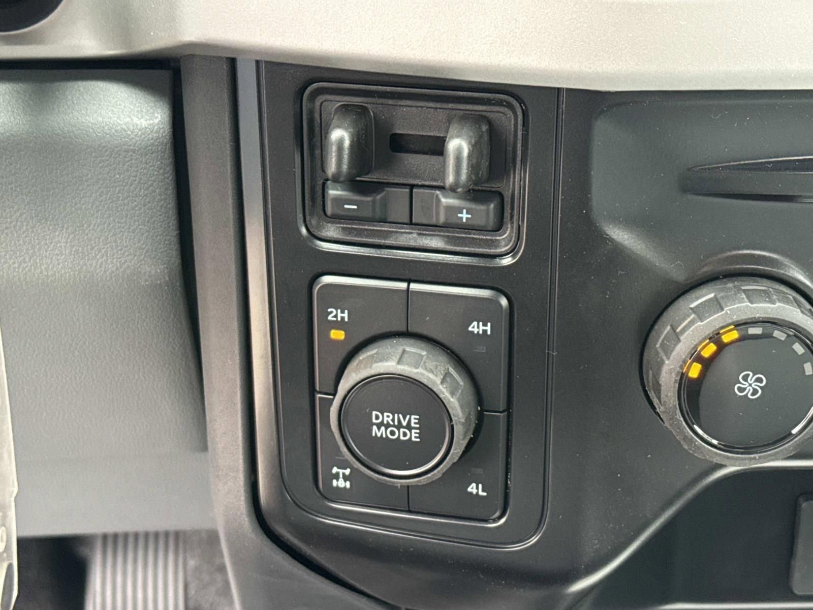 New 2026 Ford F250 XL w/ XL Off-Road Package image 17