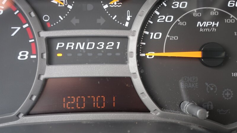 Used 2005 Chevrolet Colorado LS w/ Safe And Sound Package RWD image 14