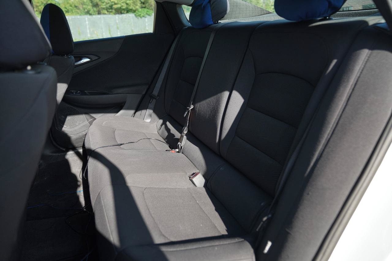 Used 2022 Chevrolet Malibu RS FWD image 25