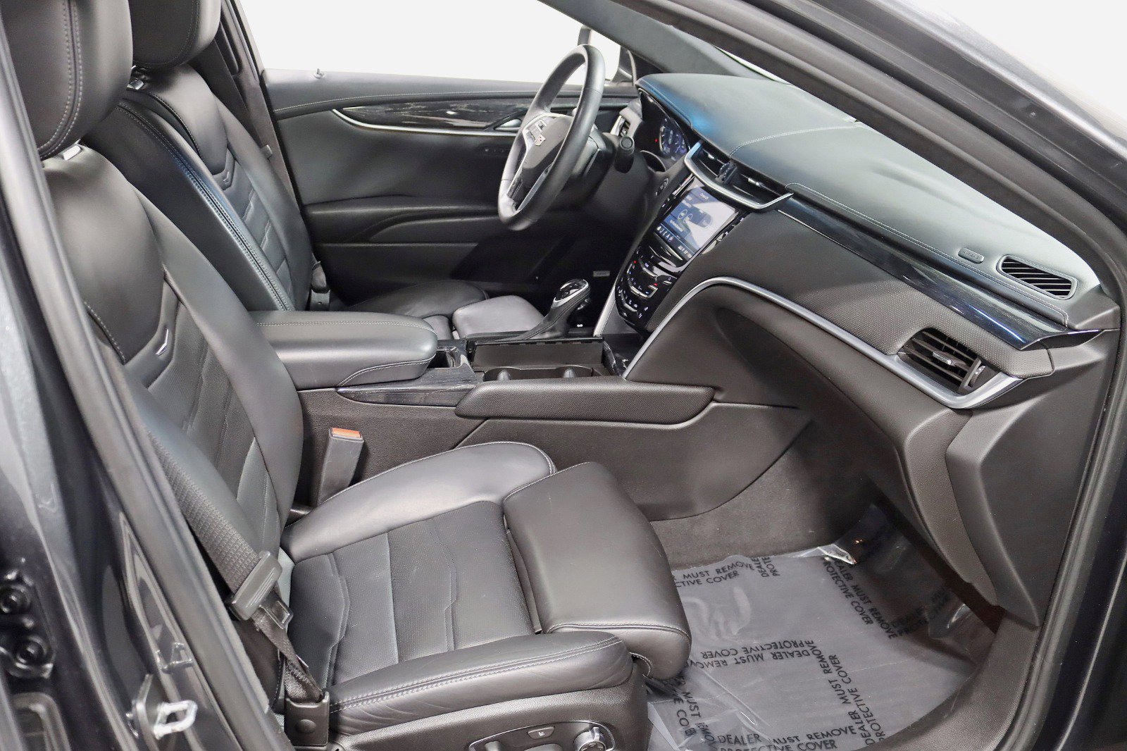 Used 2018 Cadillac XTS Vsport Platinum image 31