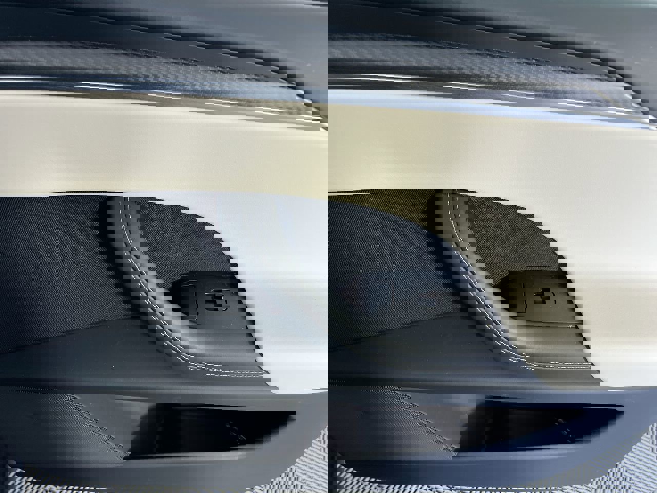 Used 2023 Tesla Model X Plaid AWD/4WD image 28