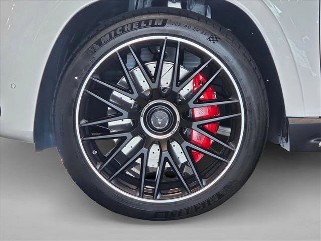 New 2026 Mercedes-Benz GLS 63 AMG 4MATIC image 18