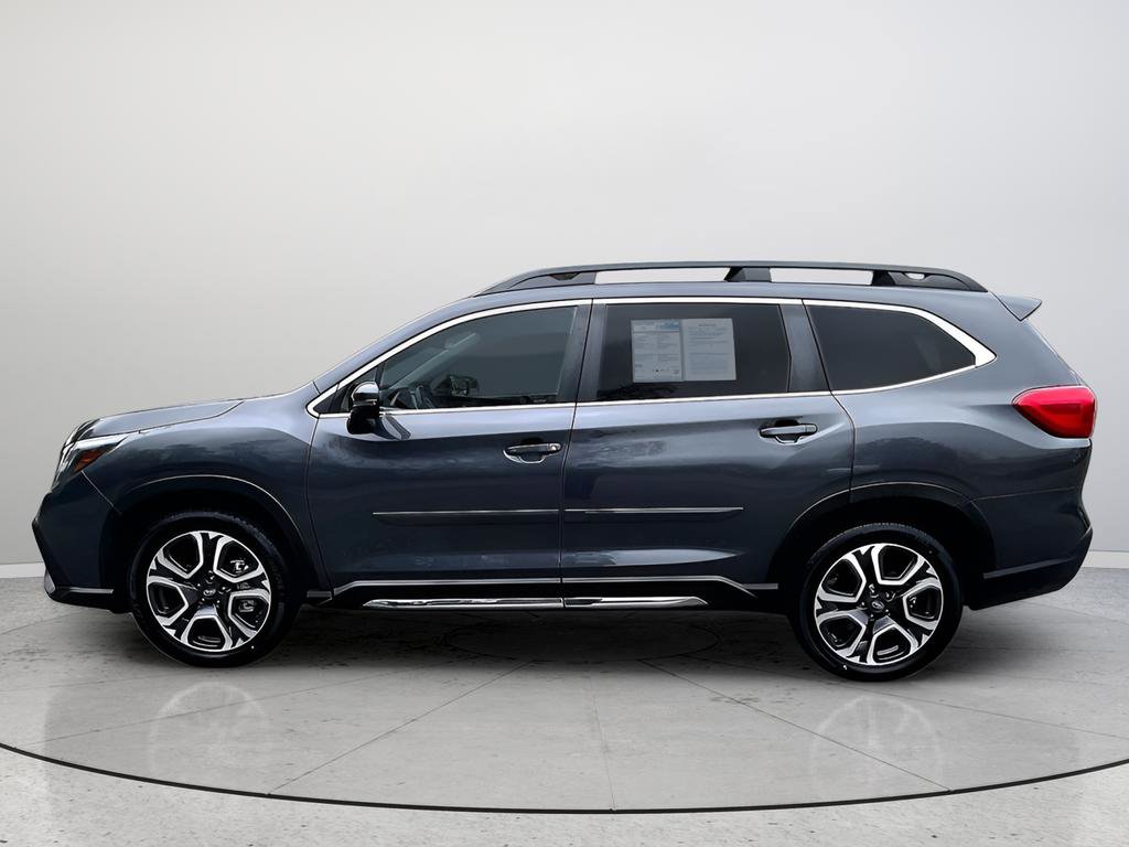 Used 2023 Subaru Ascent Limited image 11
