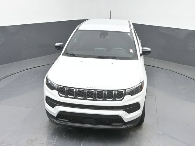 Used 2025 Jeep Compass Sport AWD/4WD image 31