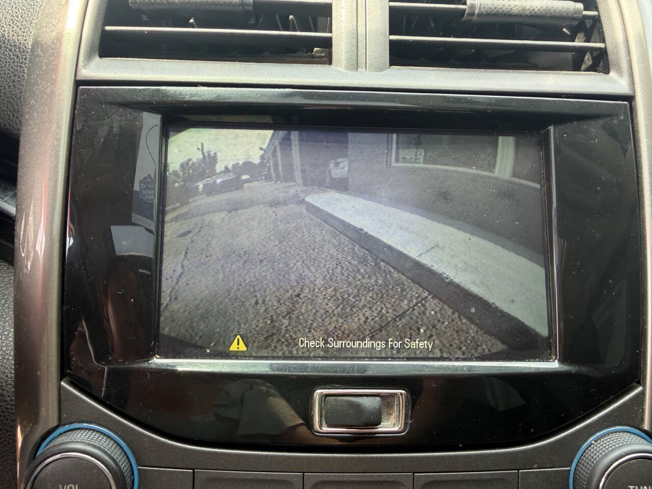Used 2013 Chevrolet Malibu LTZ FWD image 11