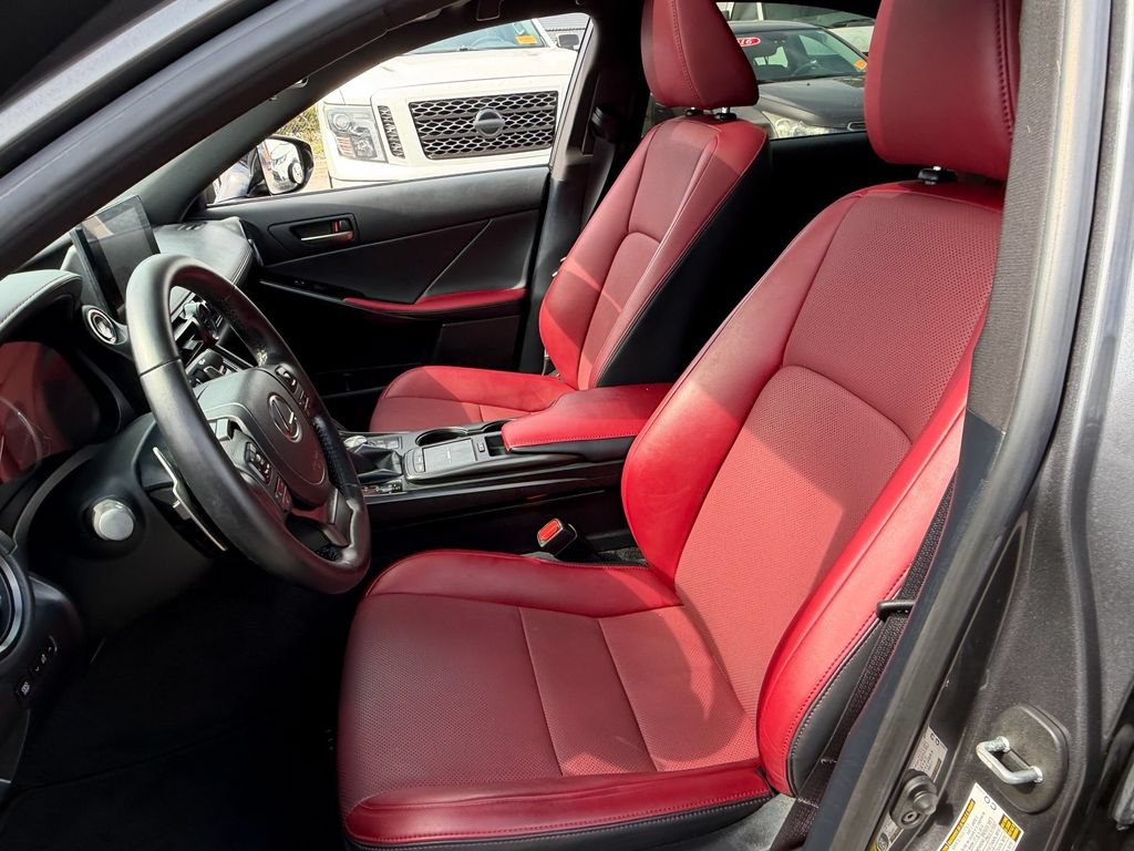 Used 2024 Lexus IS 350 F Sport RWD image 10