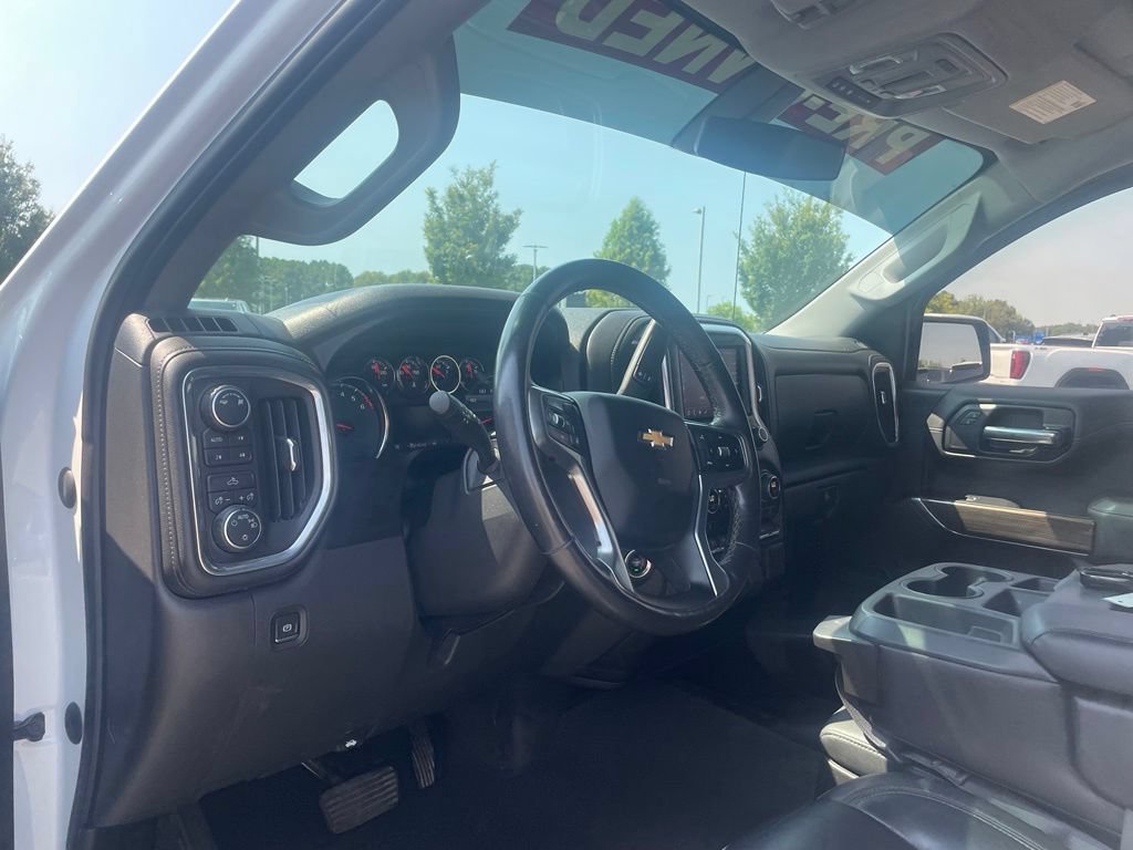 Used 2019 Chevrolet Silverado 1500 LT w/ Texas Edition AWD/4WD image 9