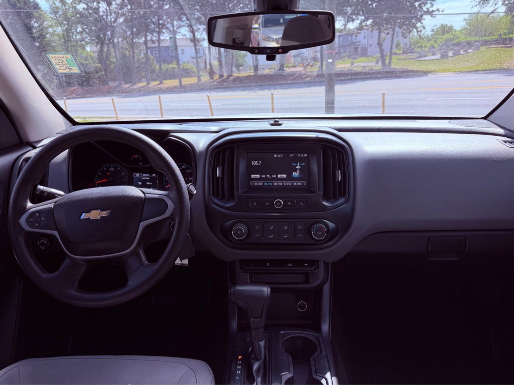 Used 2017 Chevrolet Colorado W/T w/ WT Convenience Package RWD image 18