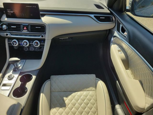 Used 2023 Genesis G70 3.3T w/ Sport Prestige Package image 16