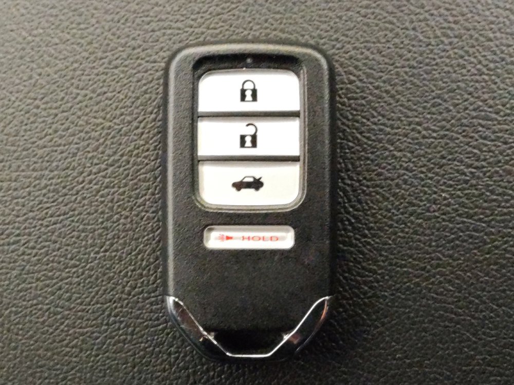 Used 2019 Honda Accord Sport image 32