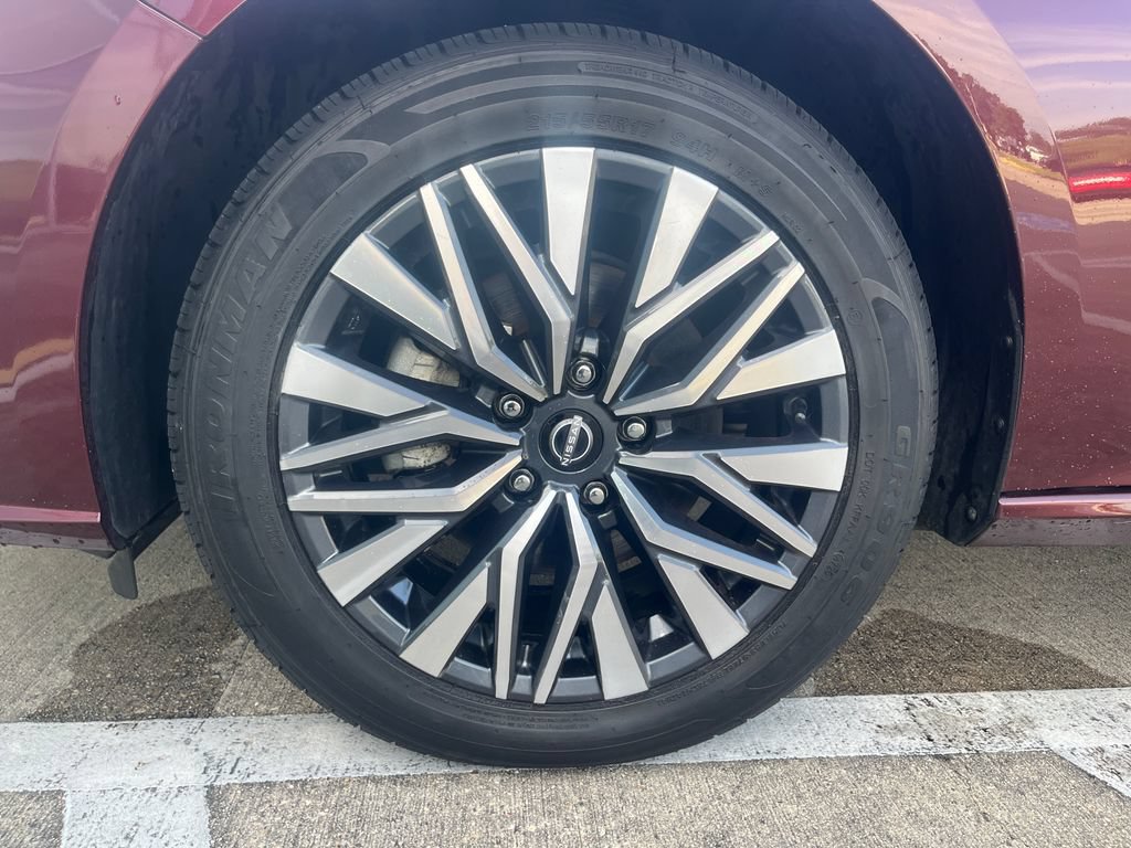 Certified 2025 Nissan Altima 2.5 SV AWD/4WD image 25