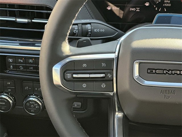 New 2026 GMC Yukon XL Denali w/ Denali Reserve Package image 10