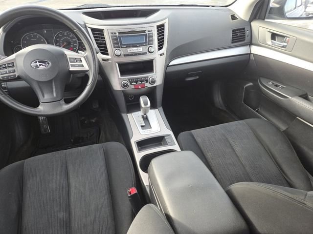 Used 2013 Subaru Outback 2.5i image 28