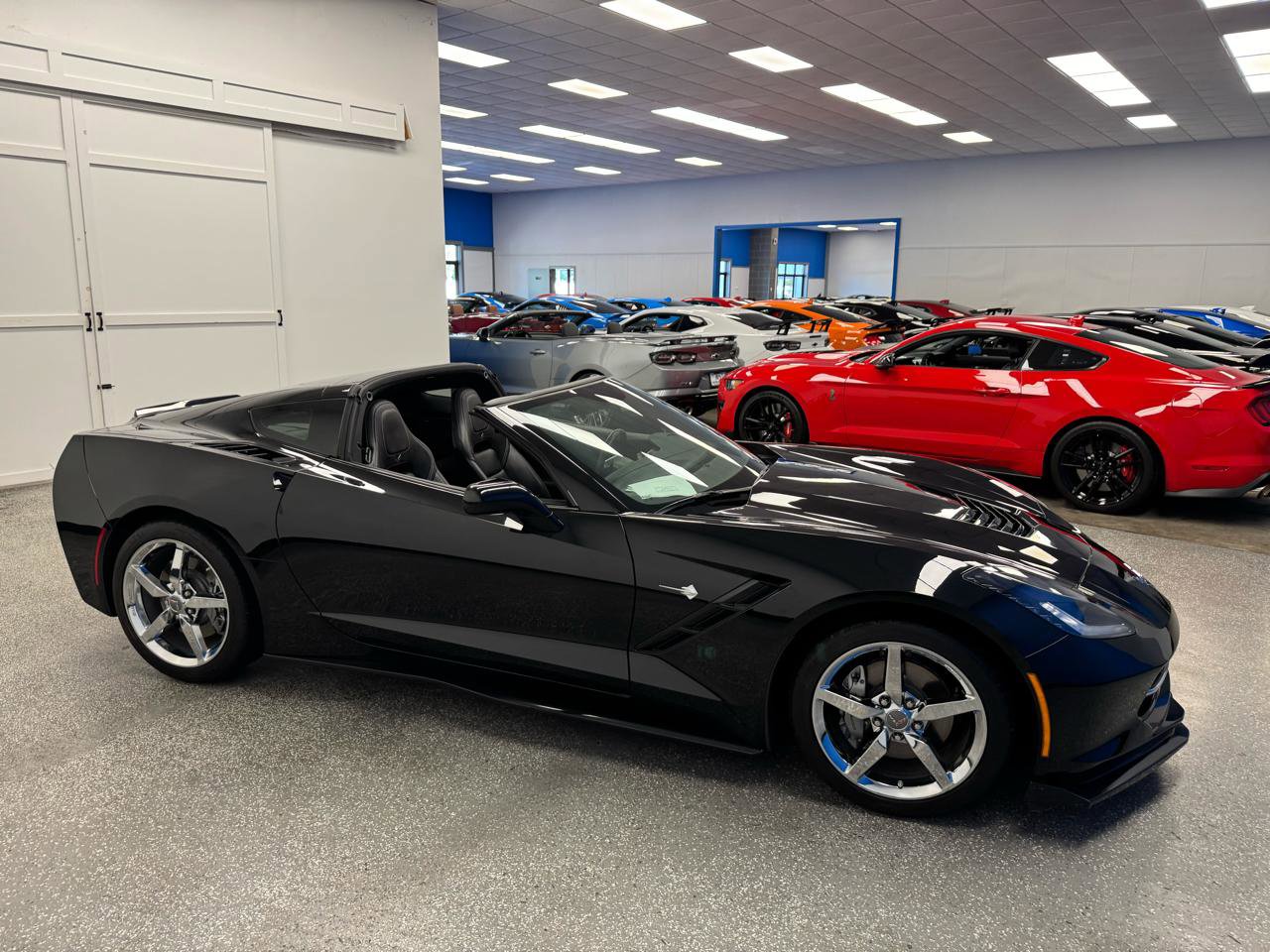Used 2015 Chevrolet Corvette Stingray Coupe w/ 2LT Preferred Equipment Group image 5