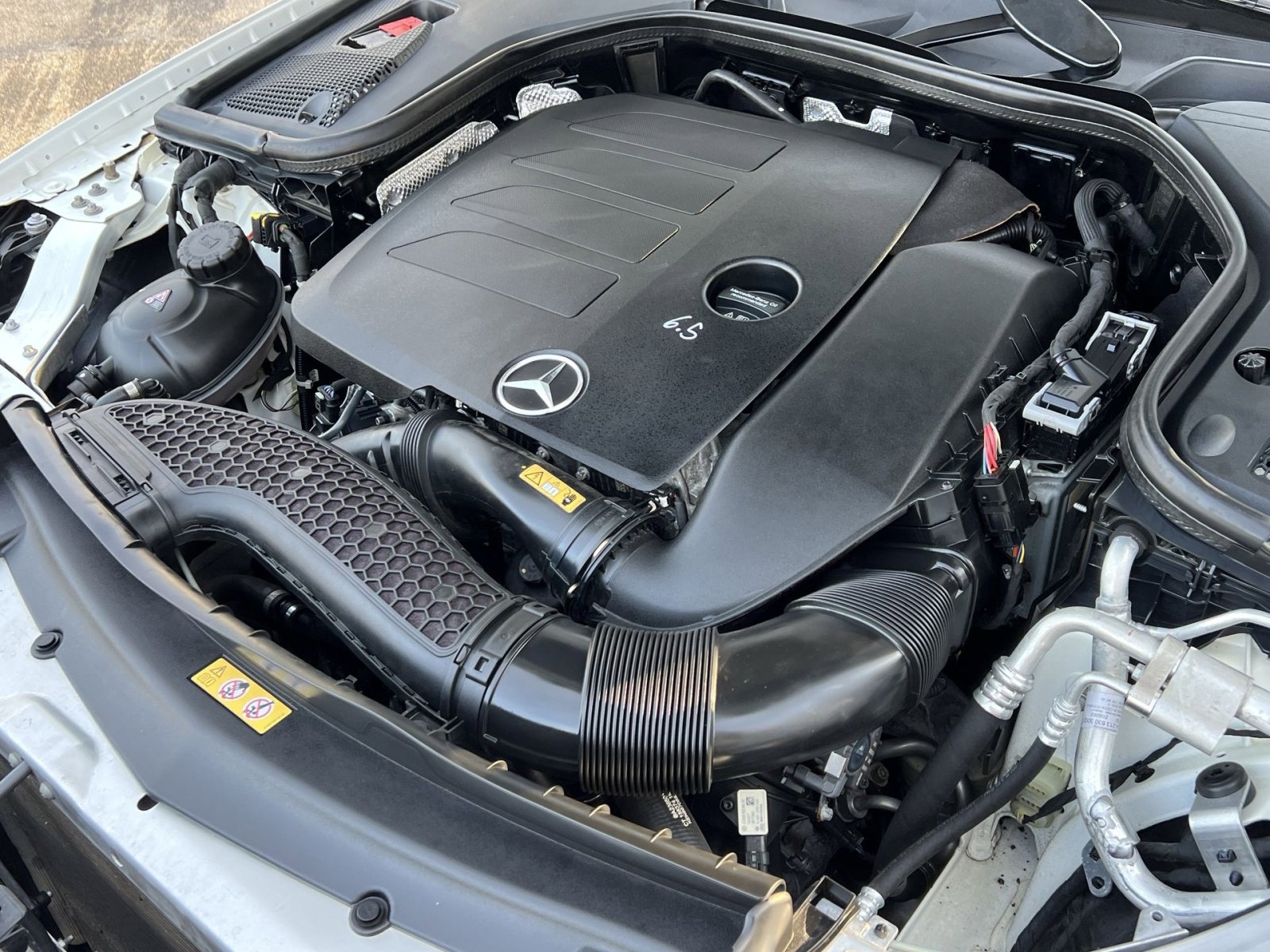 Used 2020 Mercedes-Benz E 350 4MATIC Sedan image 27