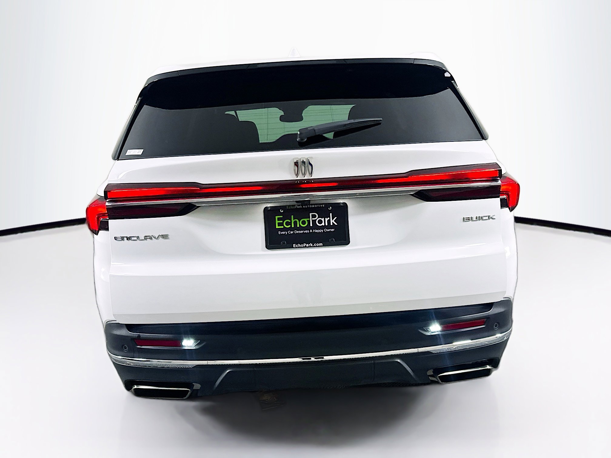 Used 2025 Buick Enclave Preferred image 7